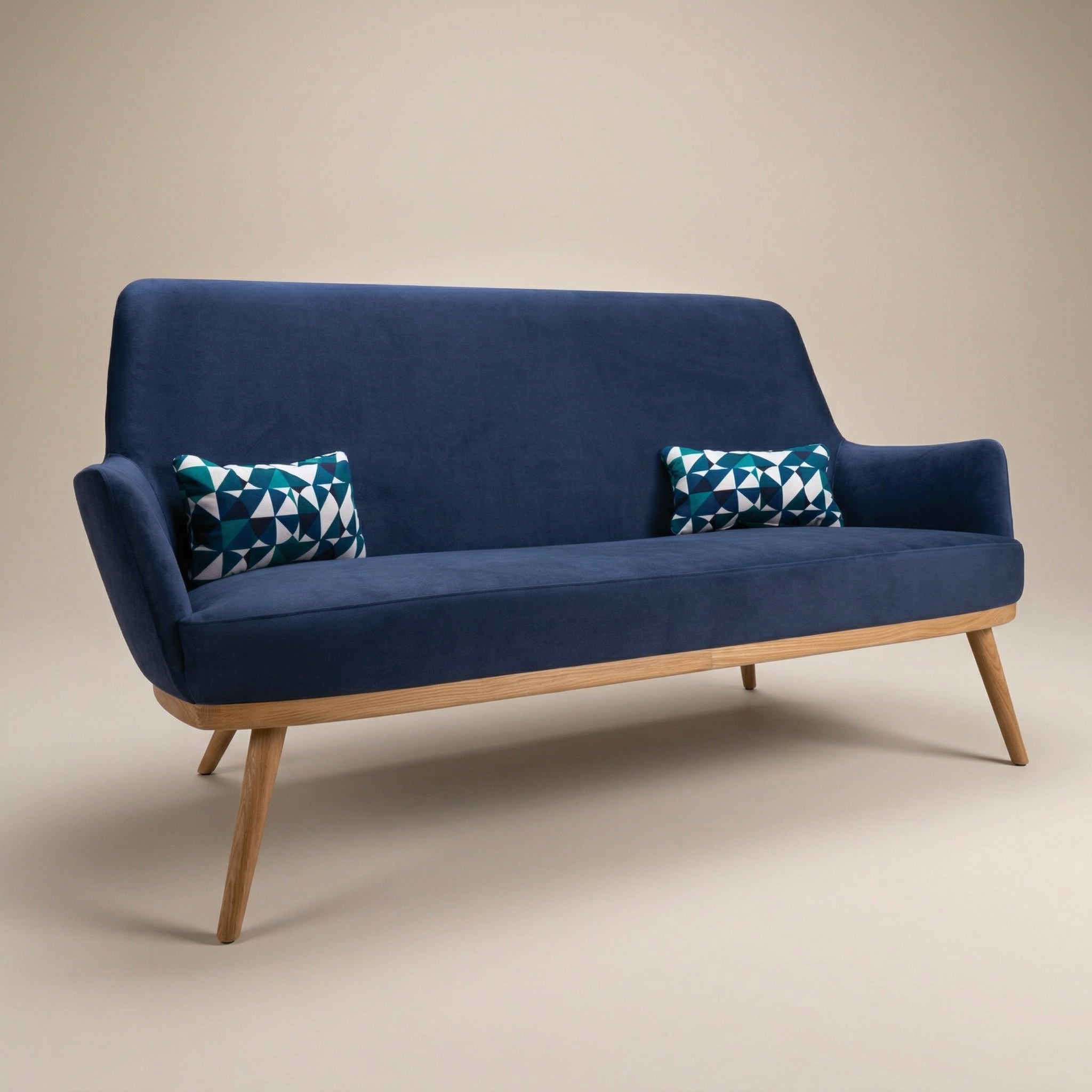 GL068, studio product photograph
